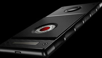 RED hydrogen oen smartphone