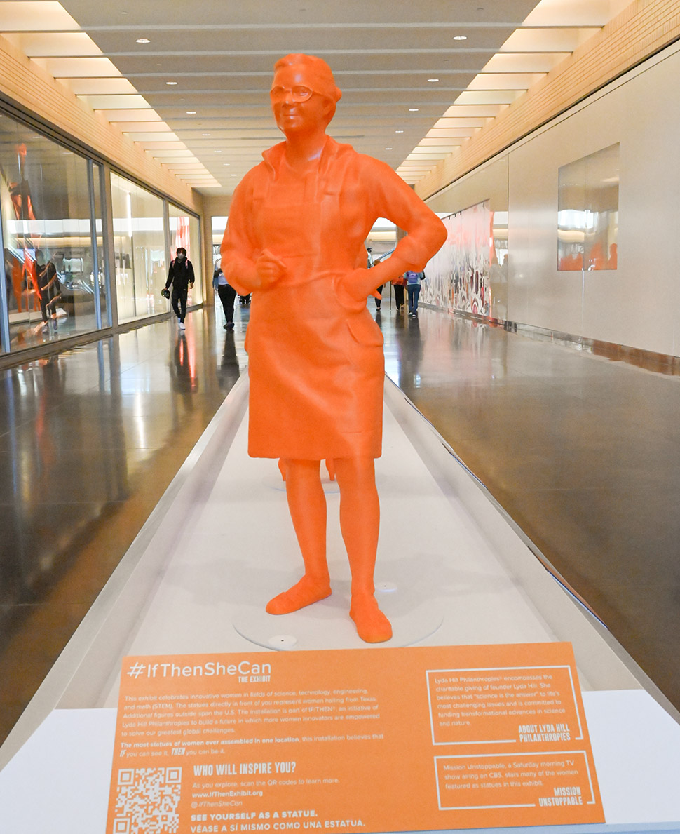 IfThenSheCan: Ten Statues From All-Female Exhibit Are on Display