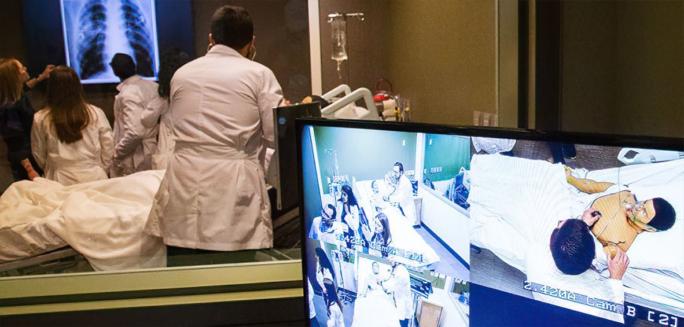 Students train in high-fidelity training environments, including an emergency department room, an intensive care room, and a labor and delivery room. [Photo: UT Southwestern]