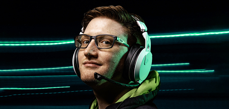 OpTic player Seth “Scump” Abner says the Oakley support builds on its commitment to partner and develop products for the world’s best. In 2021, Oakley signed Scump as the brand’s first pro esports player added to a roster of "Team Oakley" elite athletes. [Photo: OpTic]