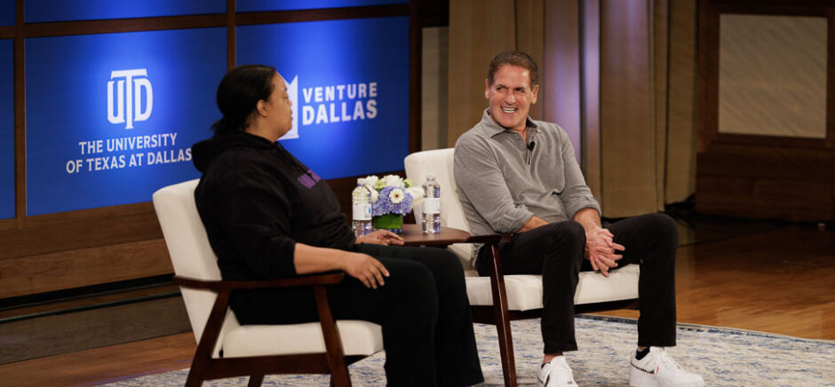Arlan Hamilton talks with Mark Cuban at the 2022 Venture Dallas conference.