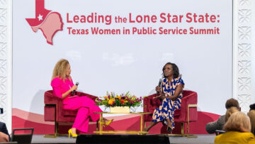 ABC 20/20 co-anchor Deborah Roberts (left) in conversation with moderator Sara Madsen Miller at the "Leading the Lone Star State: Texas Women in Public Service Summit." Roberts shared hard-earned wisdom with the audience: "Be self-assured. Know your story. Don't doubt who you are." [Photo: Leo Gonzalez/TWU]