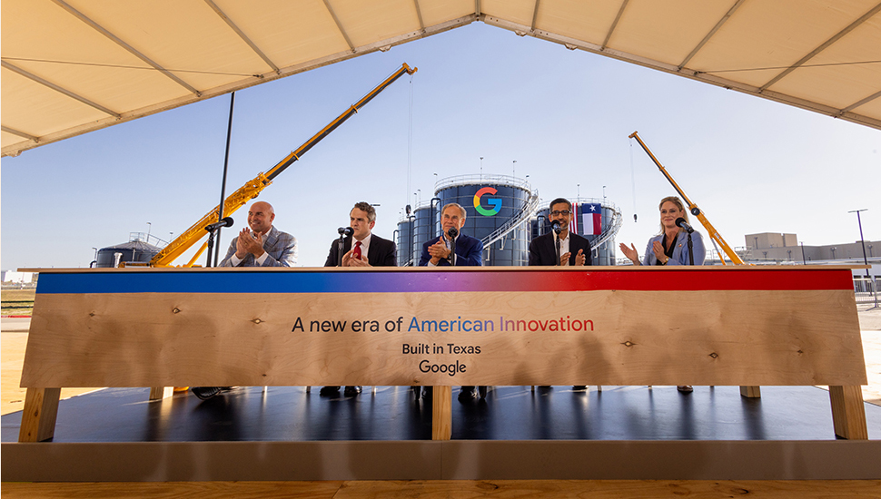 At Google’s Midlothian data center on Nov. 14, Google executives joined Texas Governor Greg Abbott and other government leaders to announce the company’s $40 billion Texas investment. [Photo: Google]