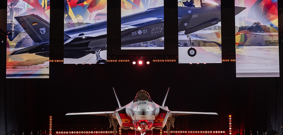 Front view of F35 Fighter