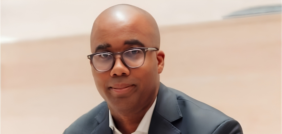 Raamel Mitchell headshot